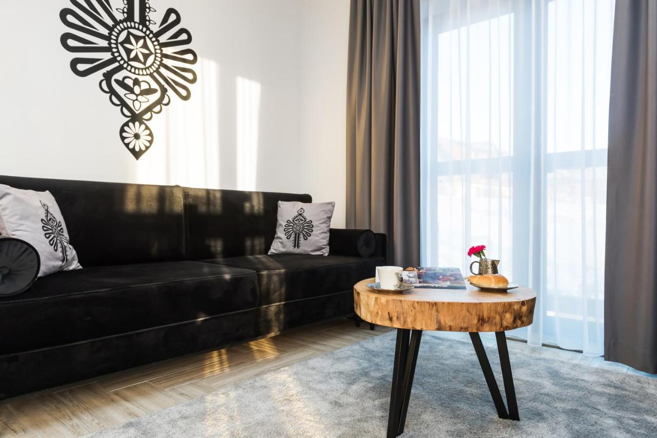 Esti Apartament Nad Jeziorem Czorsztynskim Exteriör bild