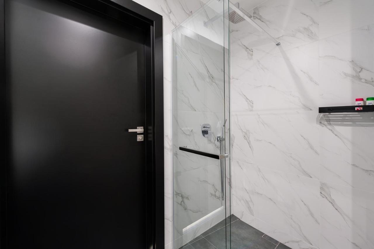 Esti Apartament Nad Jeziorem Czorsztynskim Exteriör bild