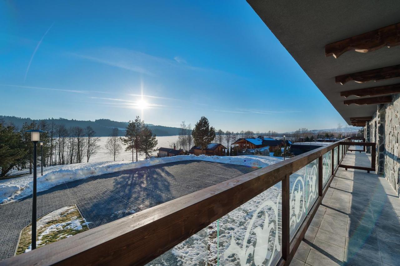 Esti Apartament Nad Jeziorem Czorsztynskim Exteriör bild